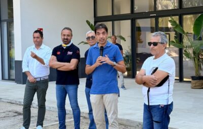 mettinmotoildono_gela01